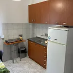 Manuel 1 Apartman