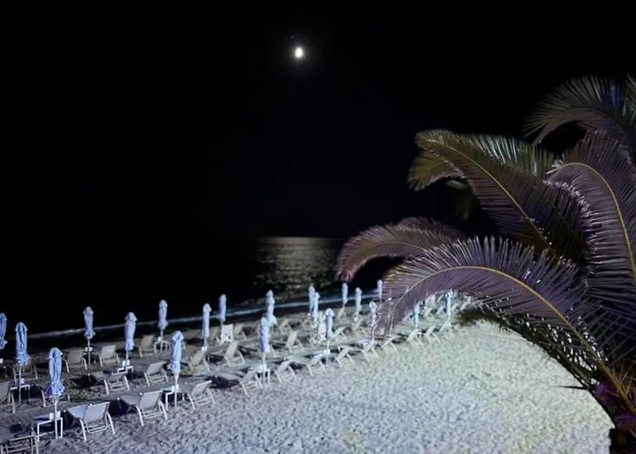 Manuel 1 Daire Nea Kallikrateia